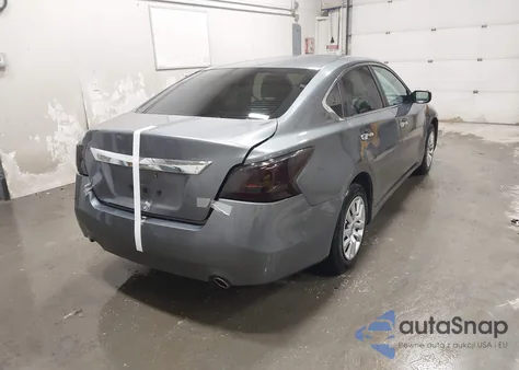 2015 Nissan Altima 2.5/2.5 S/2.5 Sl/2.5 Sv из США, поврежденный, VIN 1N4AL3AP5FN873589